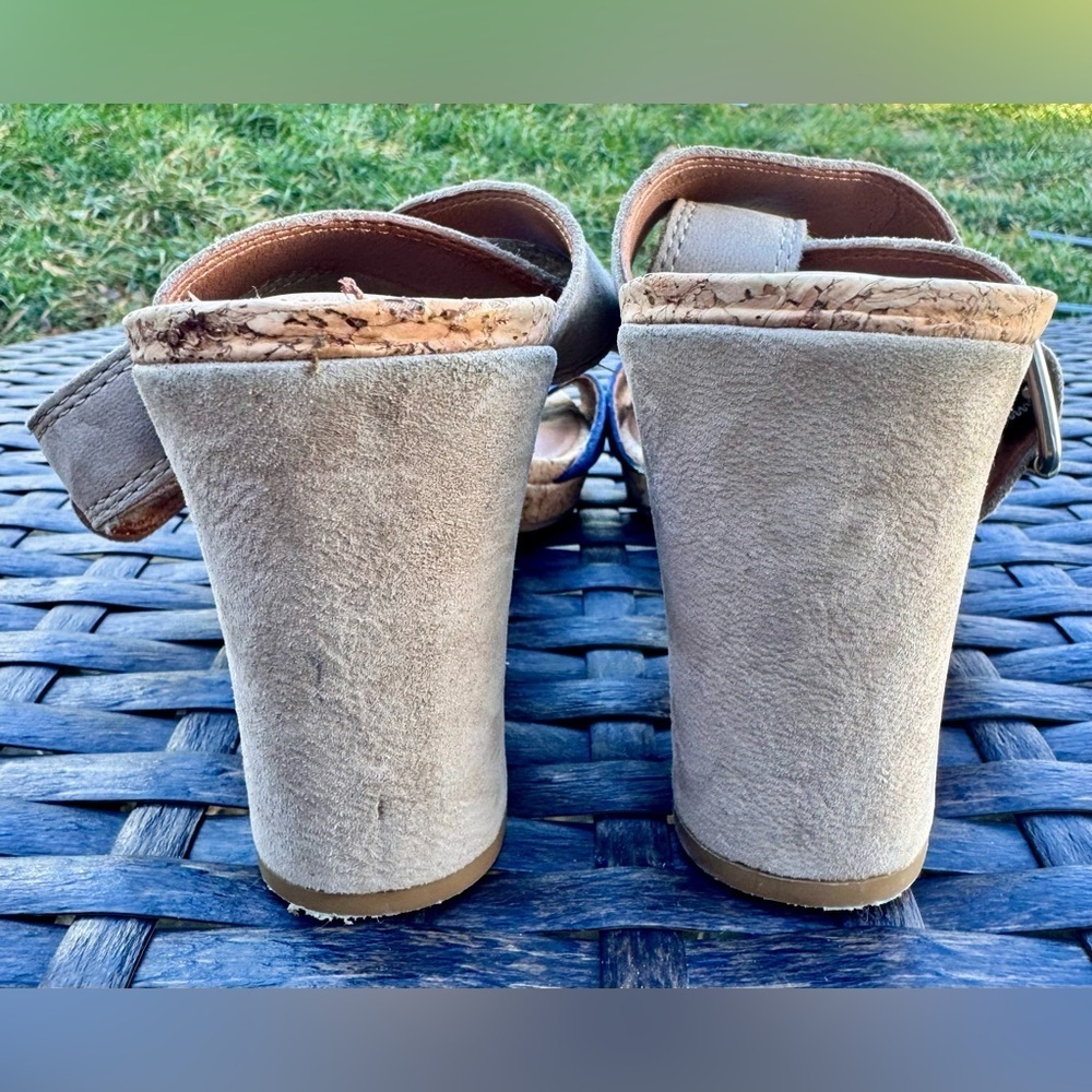 Lucky Brand Shoes - Picture 3 of 5